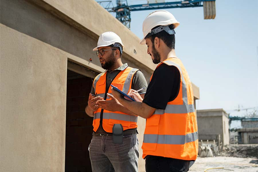 Case In Construction Durable Construction Worker Case with Belt Clip | AgozTech