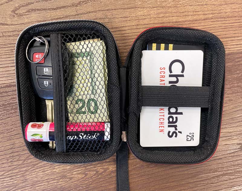 Carrying Case for Cash, Keys and Credit Card